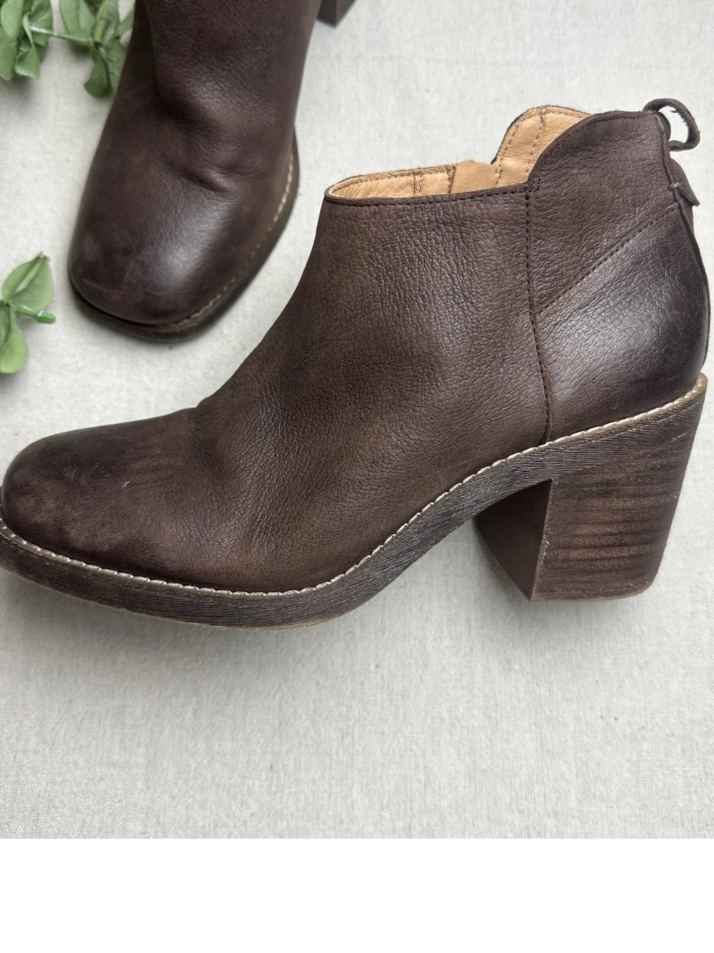 Crown Vintage Hashel Ankle Boots Brown Leather Square Toe Western Boho